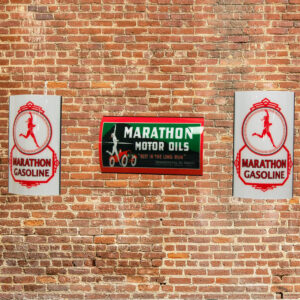 MARATHON LIT SIGN PACKAGE